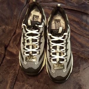 NWT Women's Skechers D'lites size 9.5
